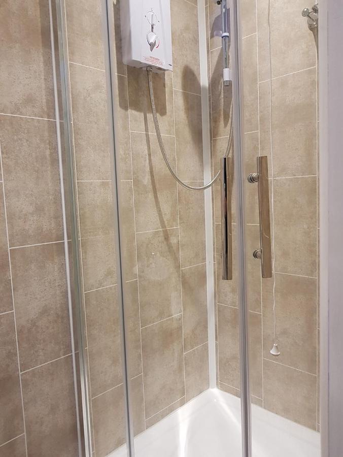 The New Wellington Hotel Brierley Hill Bagian luar foto