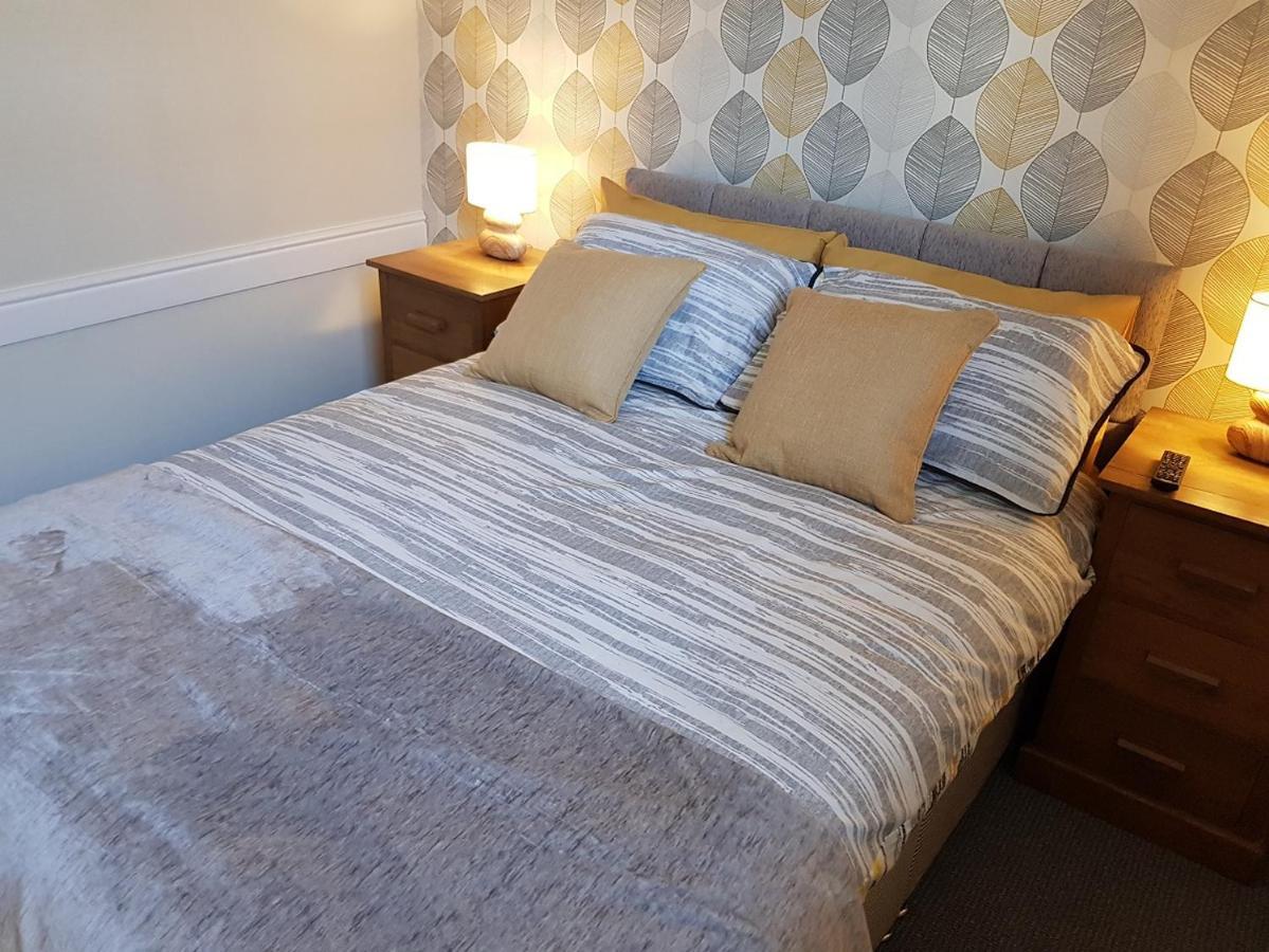 The New Wellington Hotel Brierley Hill Bagian luar foto
