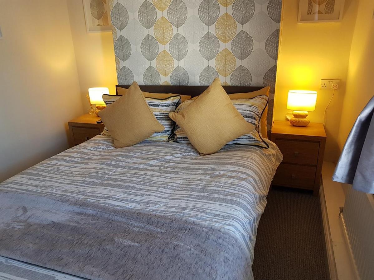 The New Wellington Hotel Brierley Hill Bagian luar foto